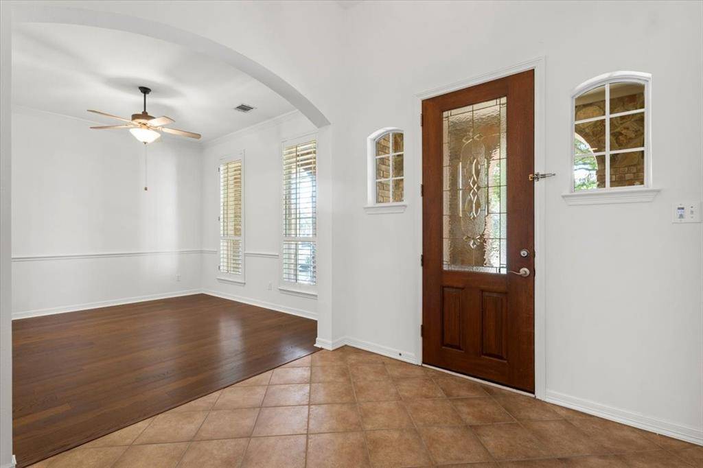 2127 Clear Lake PL, Round Rock, TX 78665