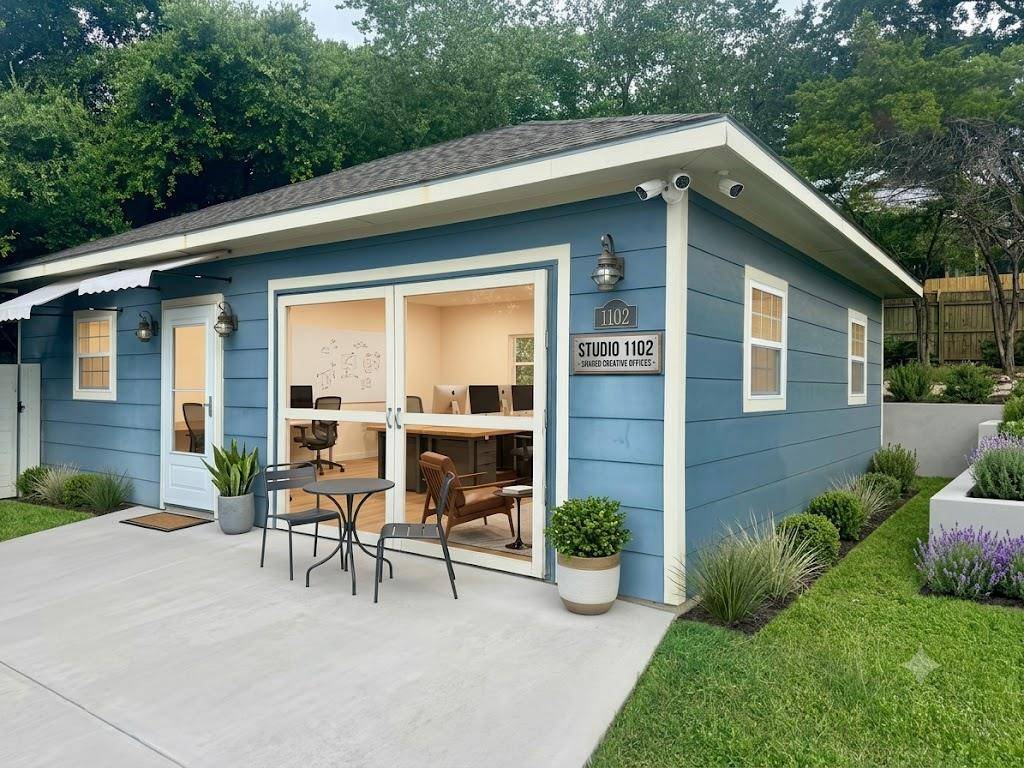 1102 N Cuernavaca DR, Austin, TX 78733