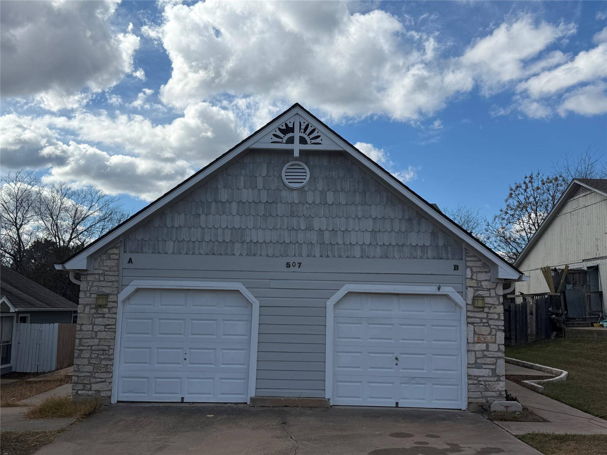 507 Cutty TRL #B, Lakeway, TX 78734