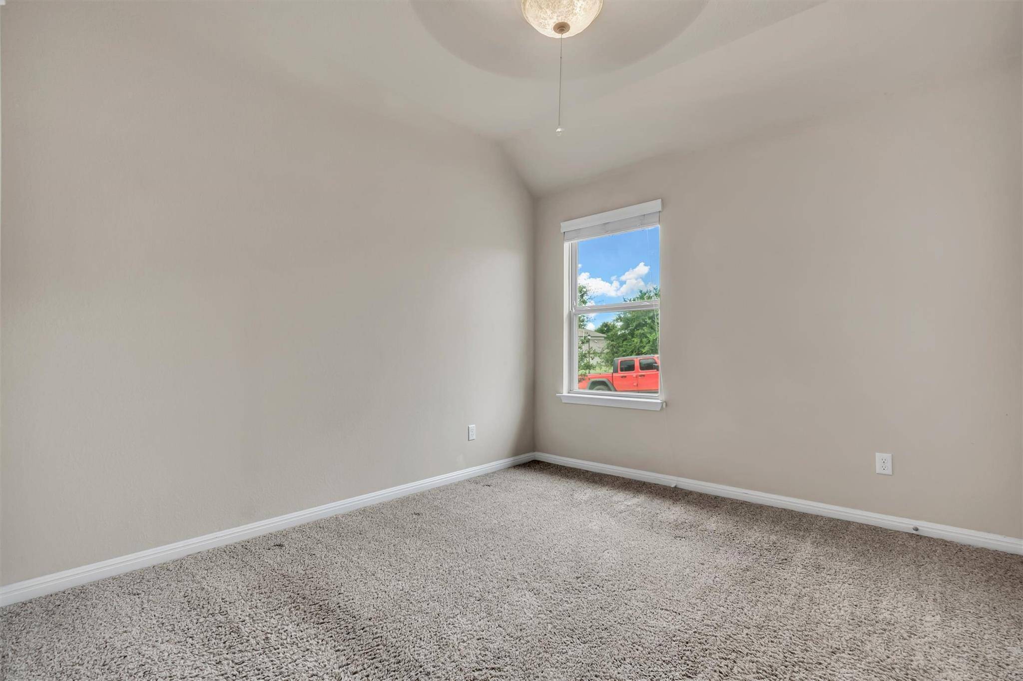 701 Sweet Gum, Kyle, TX 78640