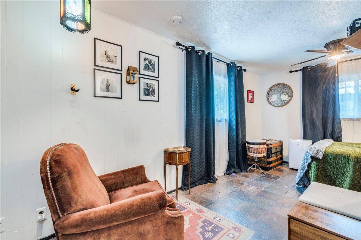 1111 W 10th ST #104, Austin, TX 78703