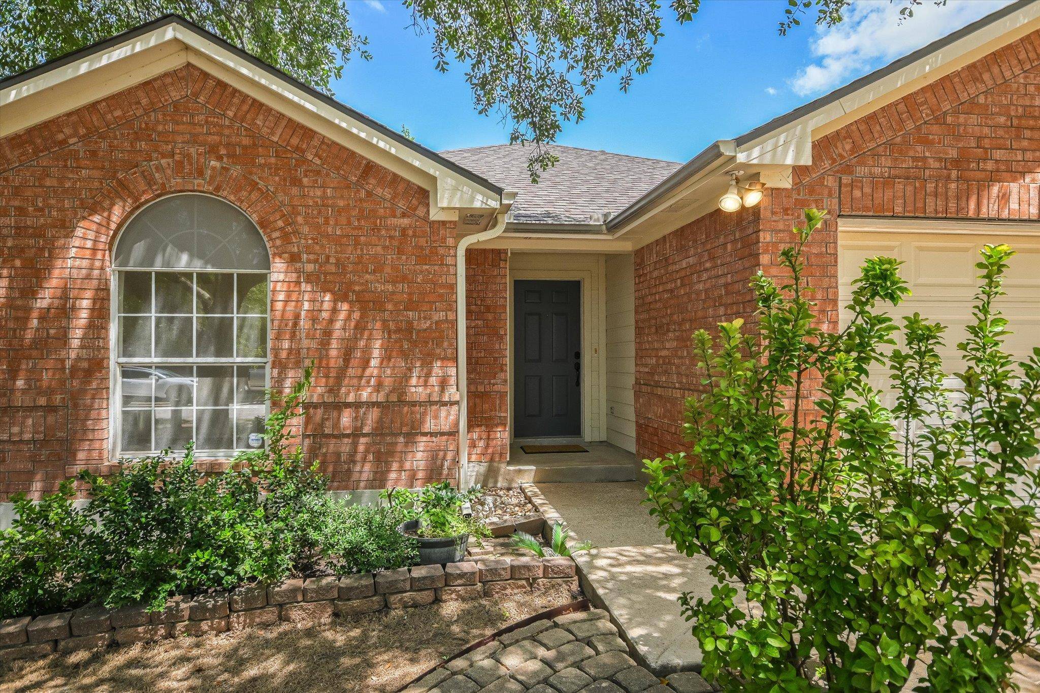 17913 Madden DR, Pflugerville, TX 78660