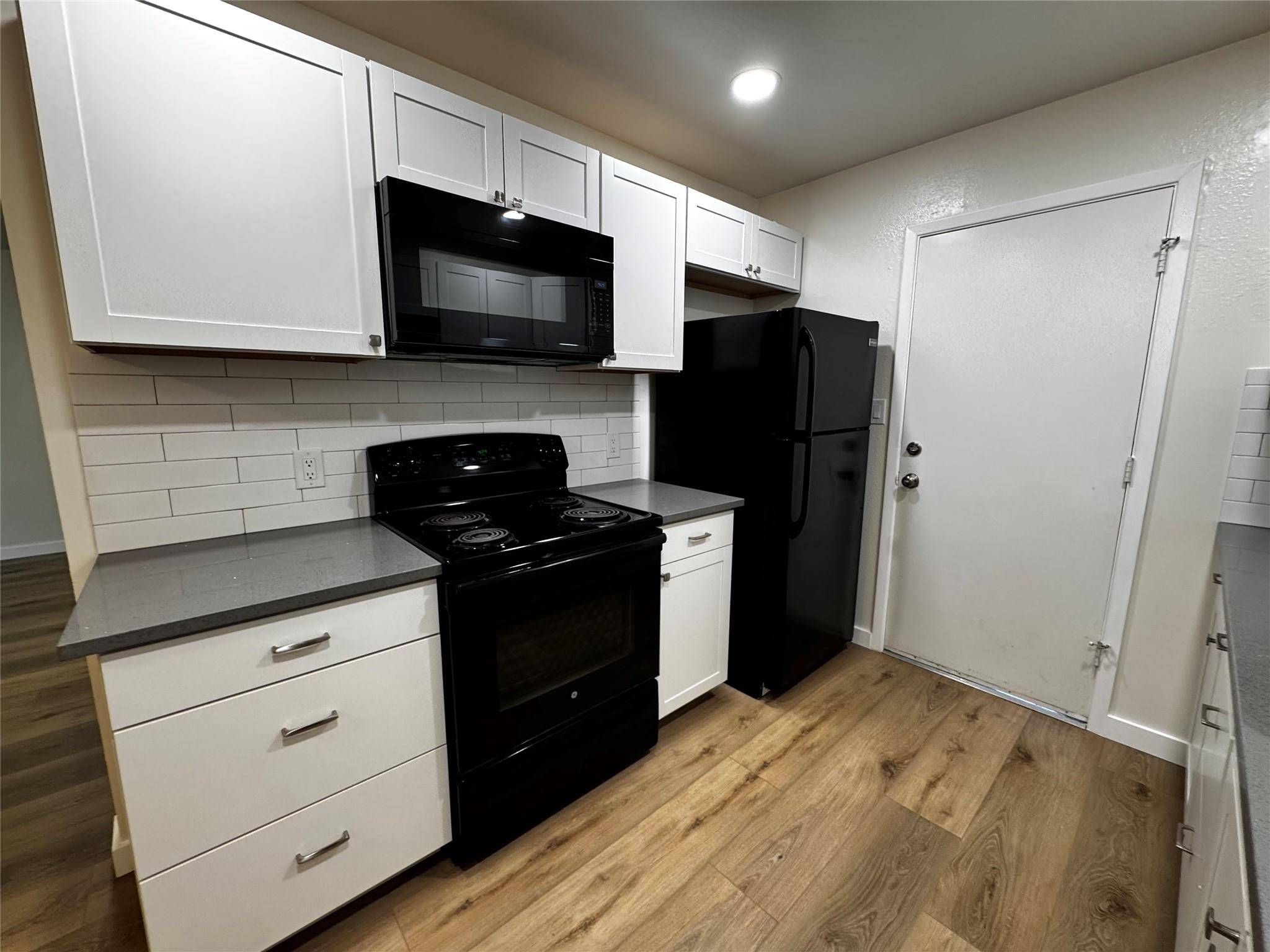 1311 Barbara DR #B, San Marcos, TX 78666