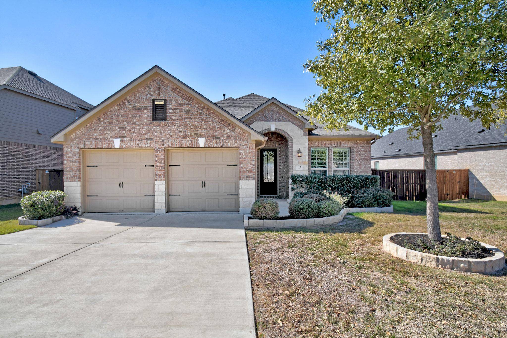 112 Tulip Garden TRL, San Marcos, TX 78666