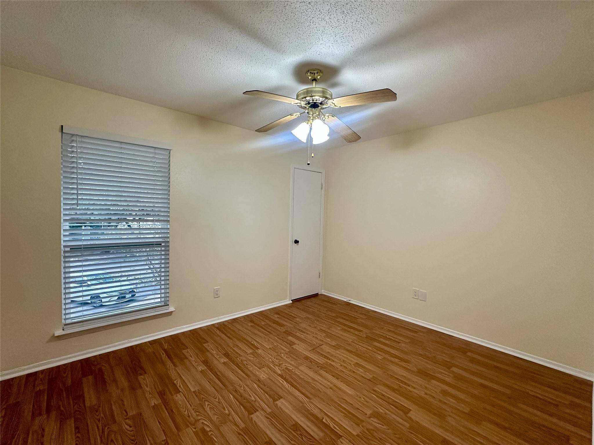 10616 Mellow Meadows DR #30C, Austin, TX 78750