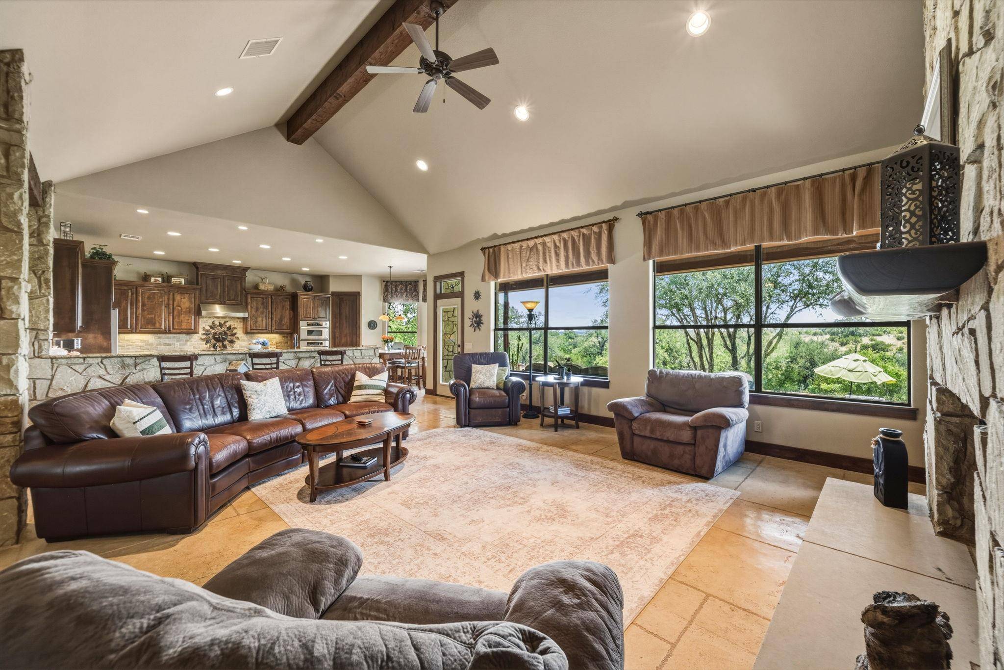 343 Madera WAY, Dripping Springs, TX 78620