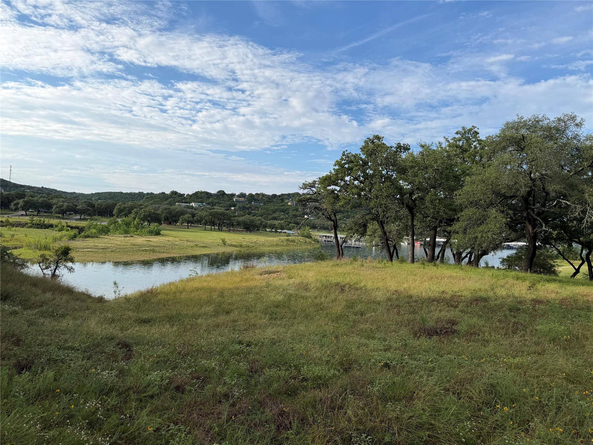 6701 Bar K Ranch RD, Lago Vista, TX 78645