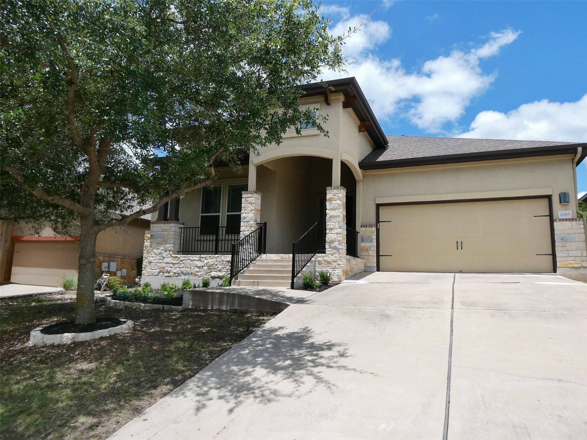 21905 ROCK WREN RD, Spicewood, TX 78669