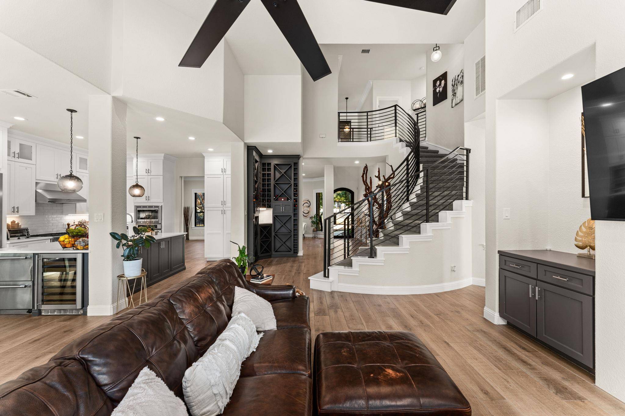 16708 French Harbour CT, Austin, TX 78734