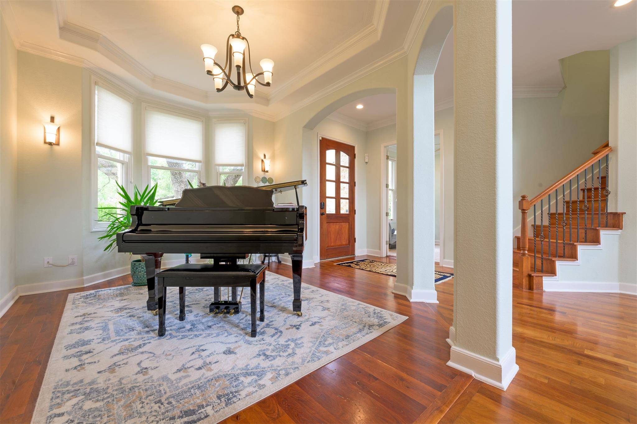 2013 Rue De St Tropez, Austin, TX 78746