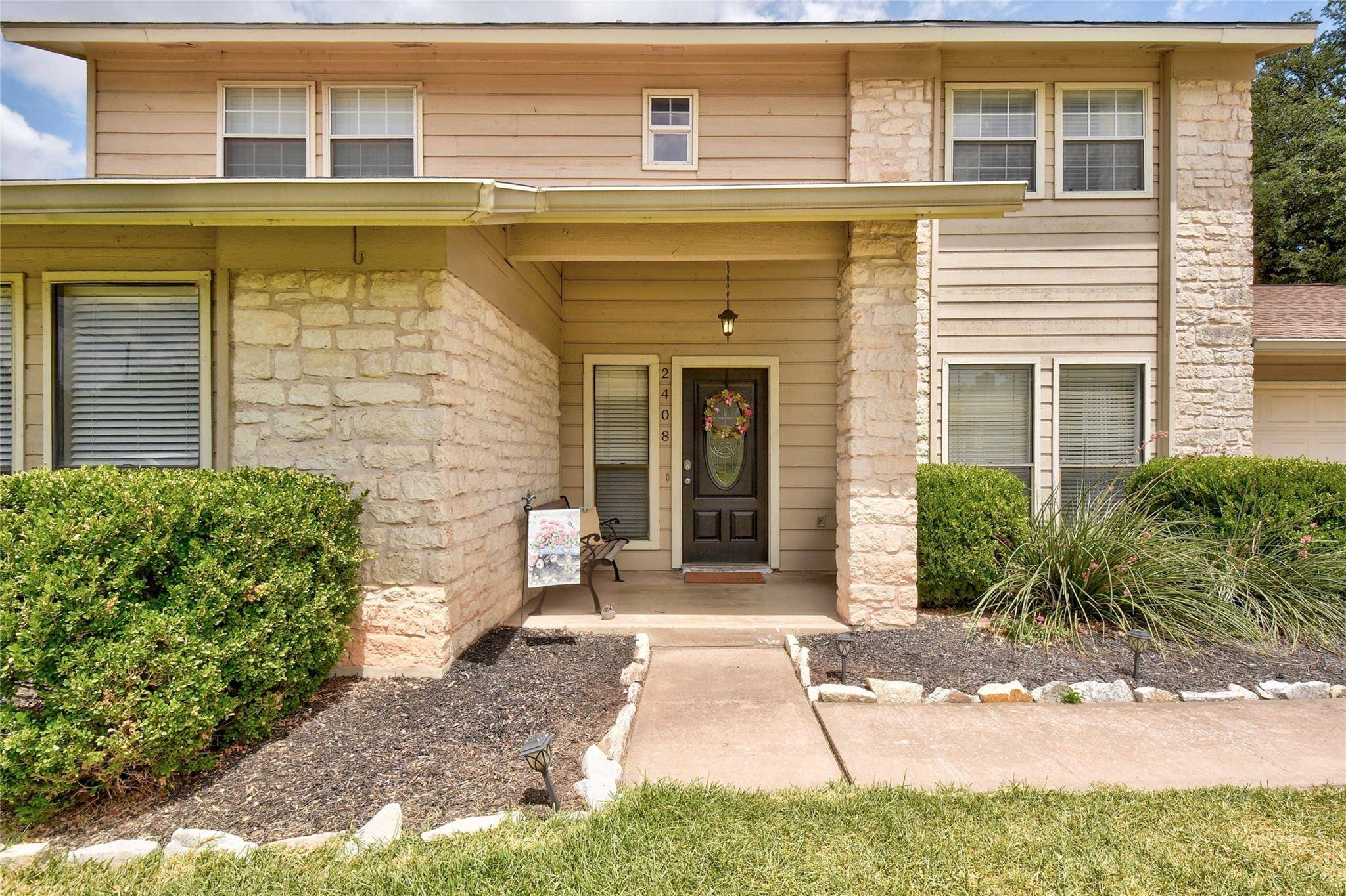 2408 W Messick LOOP, Round Rock, TX 78681