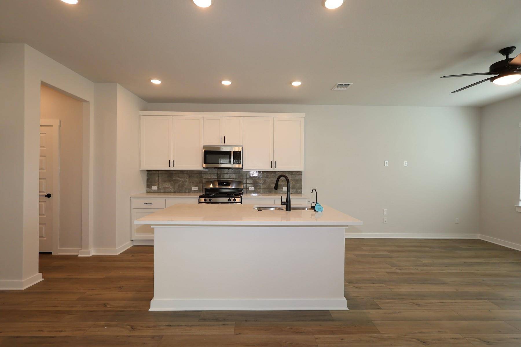 300 Marie WAY, Georgetown, TX 78626
