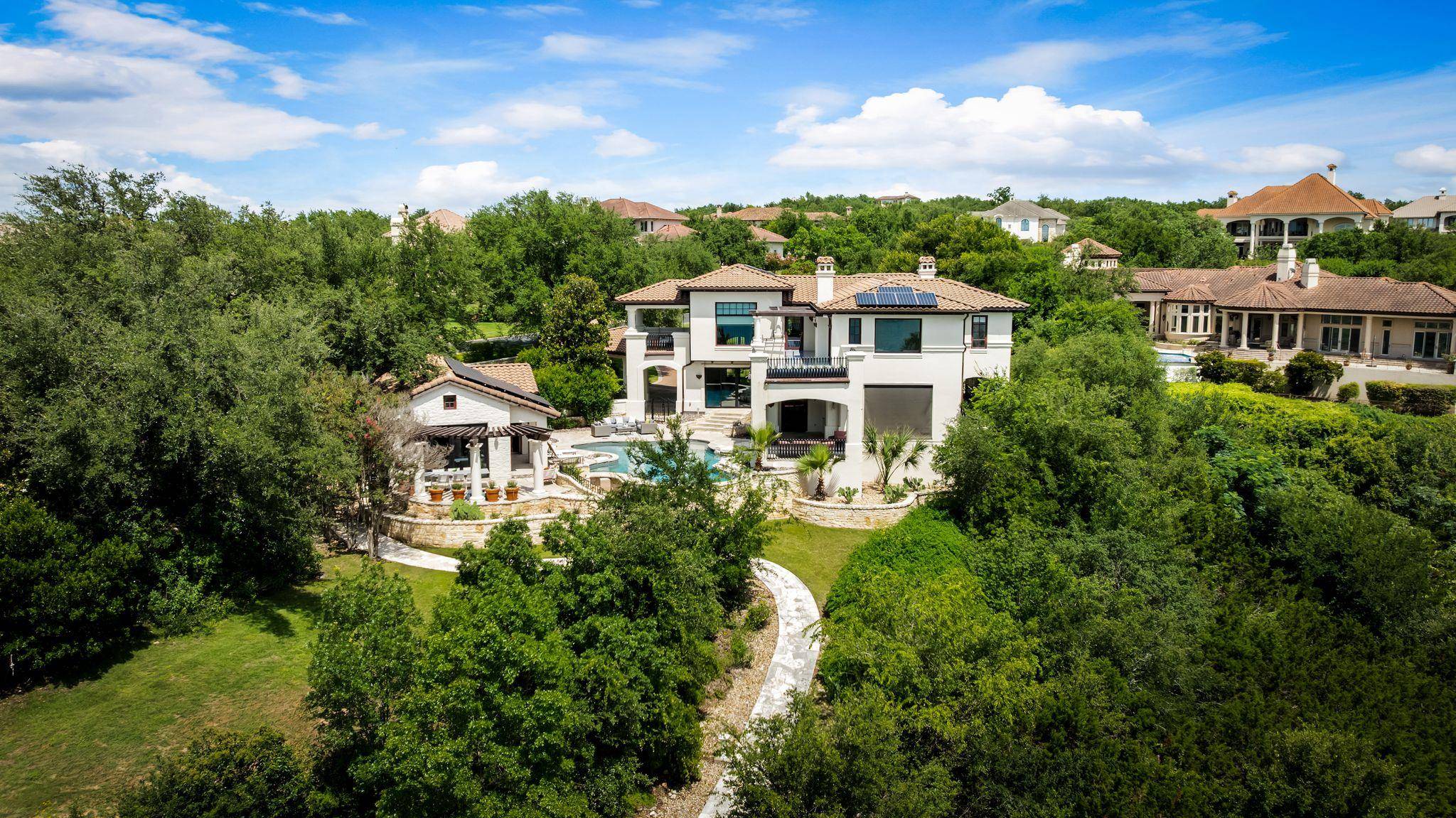 203 Bella Riva DR, Austin, TX 78734
