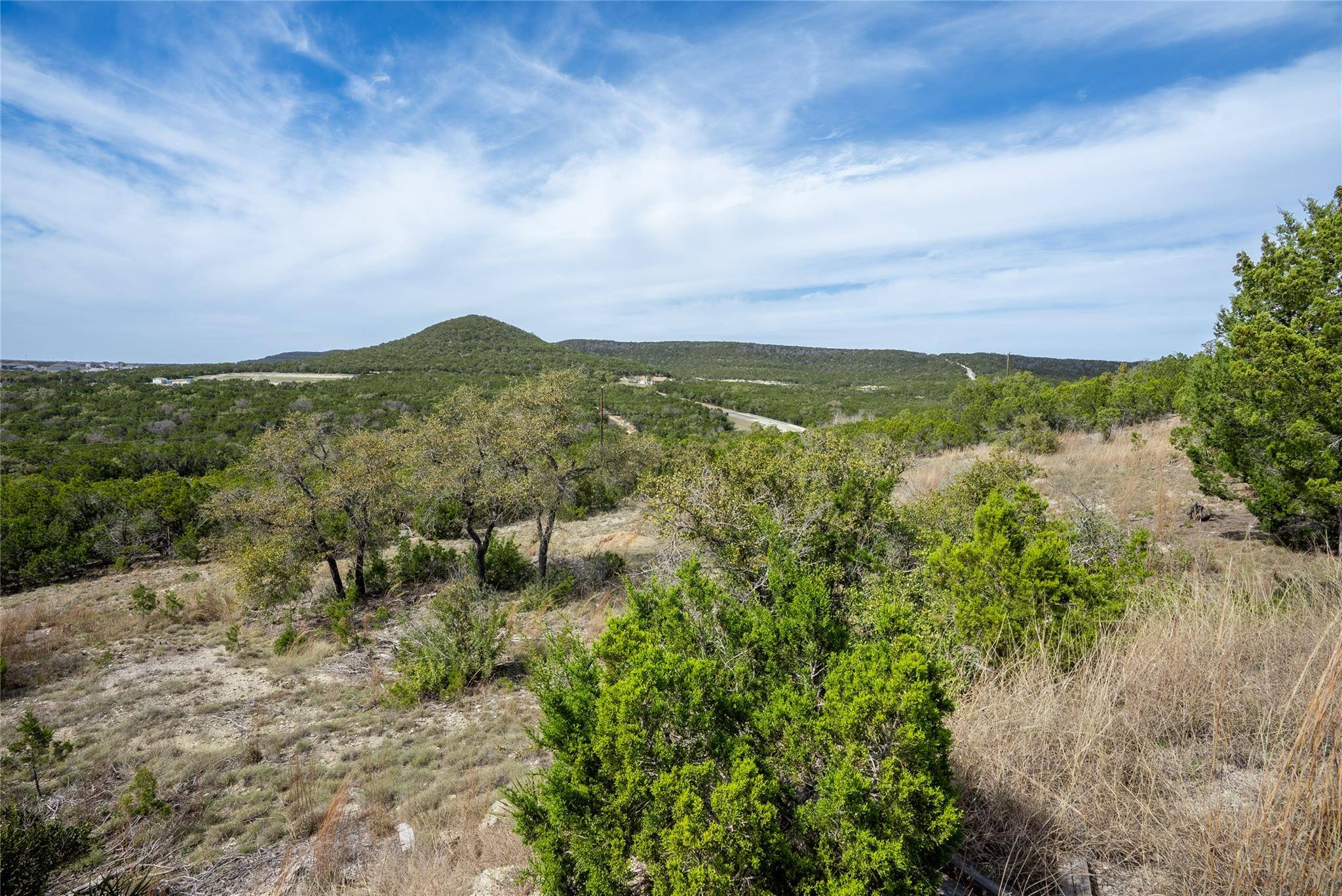 21504 Wildwood CV, Lago Vista, TX 78645