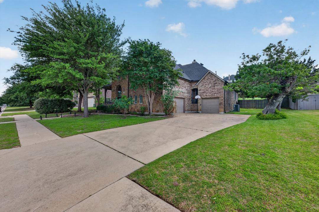 180 Granite LN, Austin, TX 78737