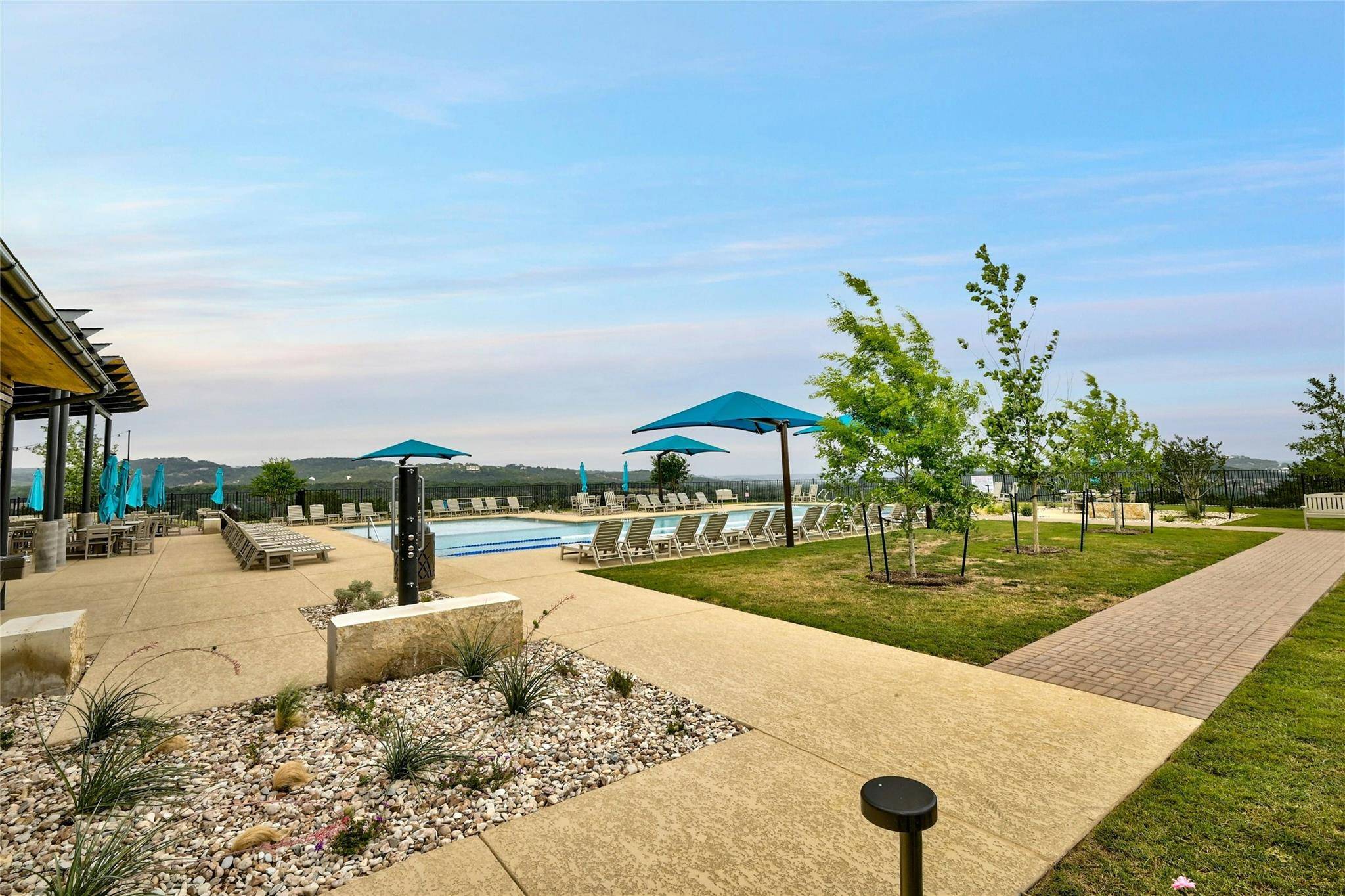 18905 Leisure LN, Jonestown, TX 78645