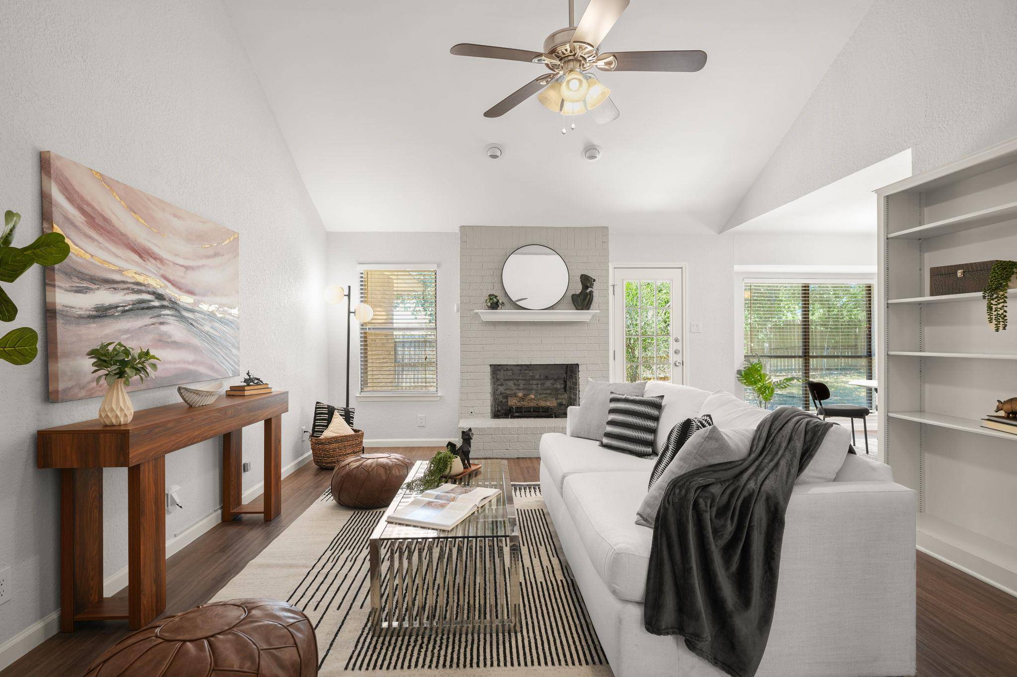 2116 Wychwood DR, Austin, TX 78746
