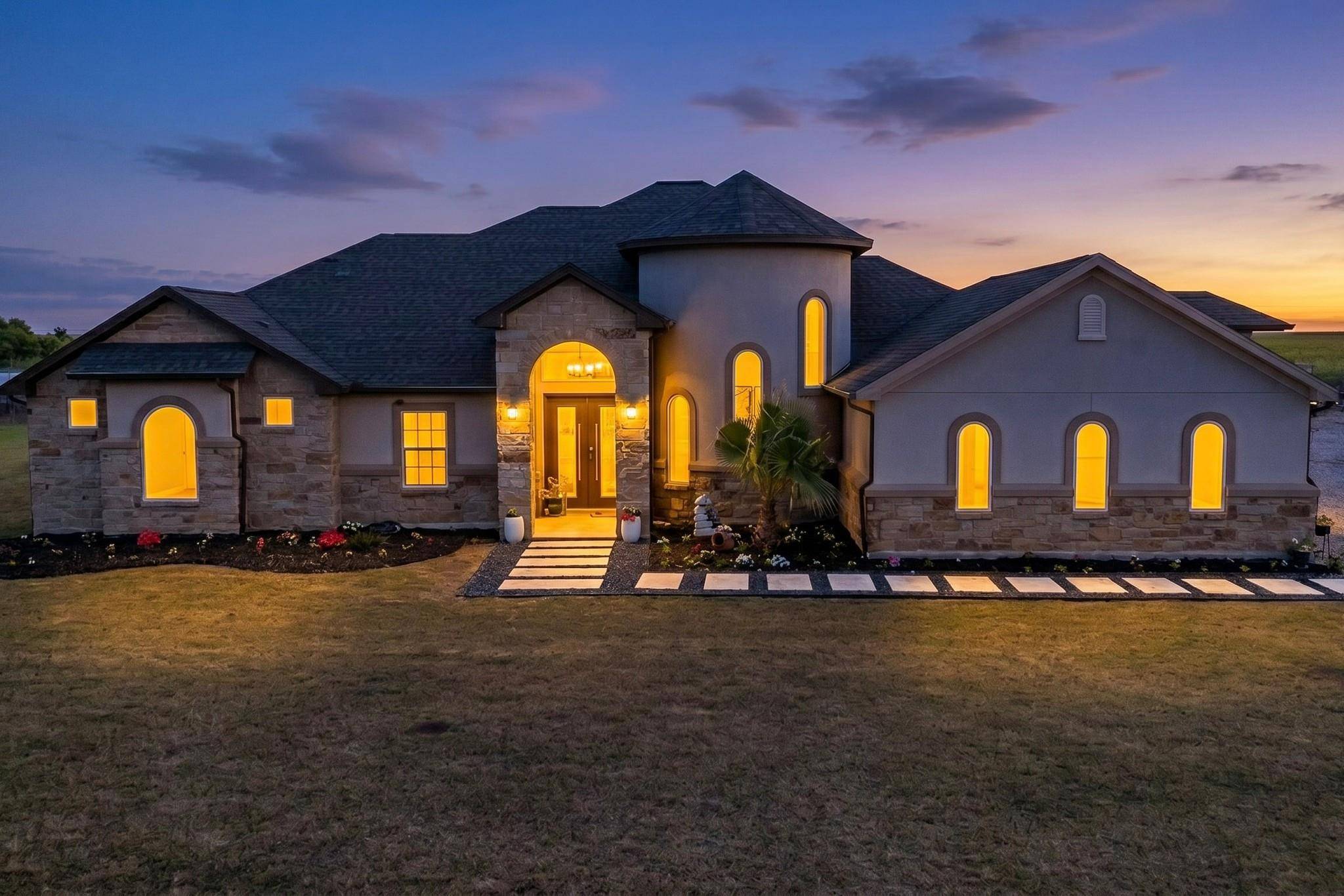 1001 County Road 394, Hutto, TX 78634