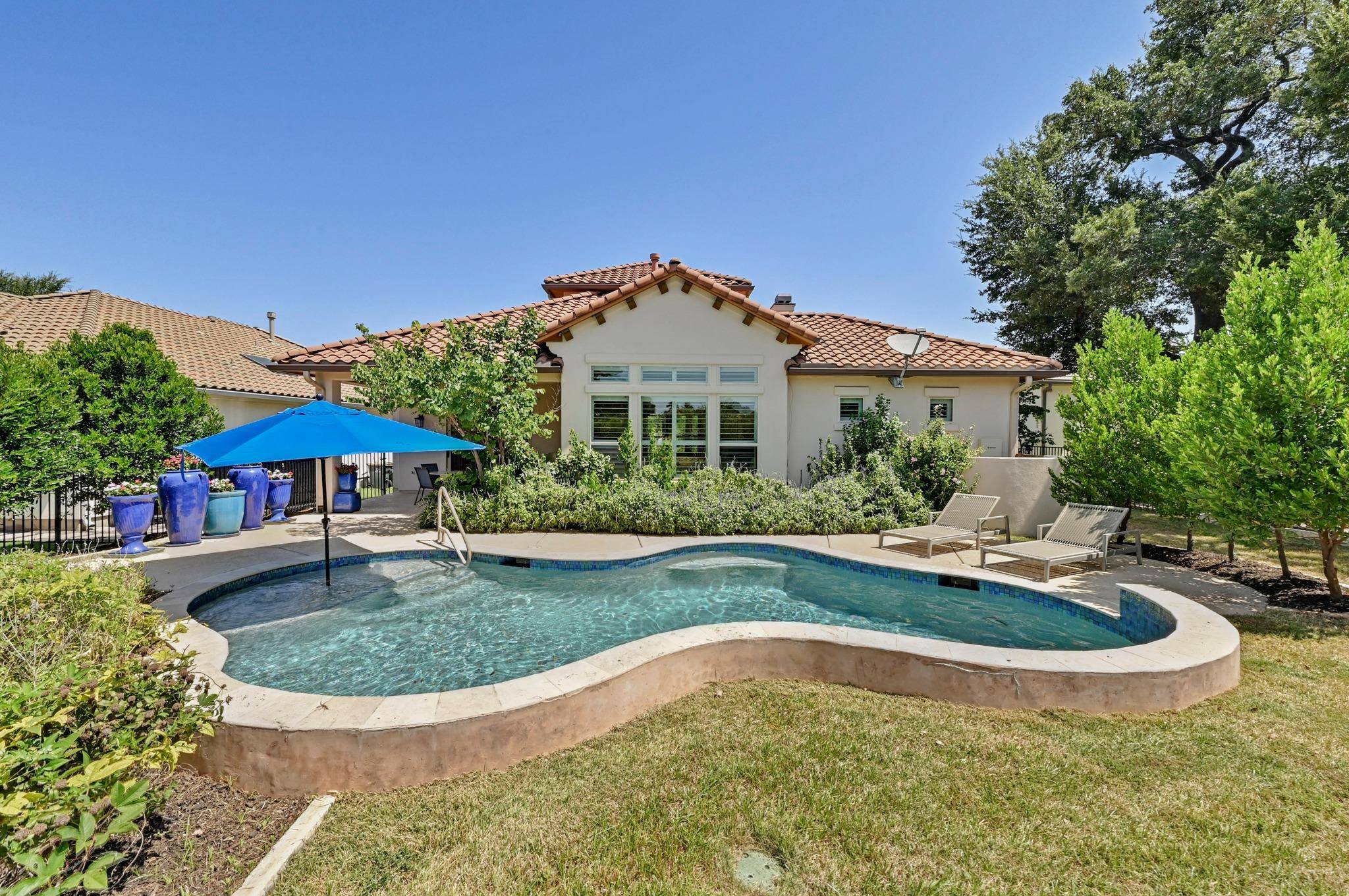 228 Cimarron Hills TRL E, Georgetown, TX 78628