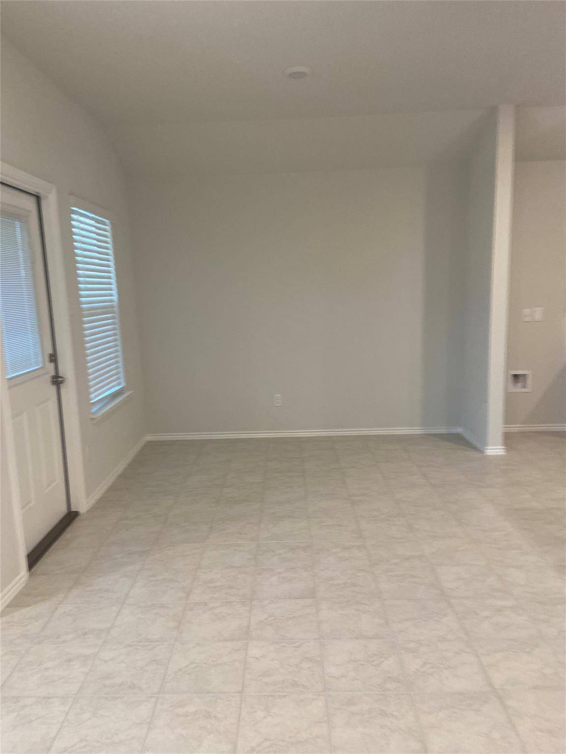 516 Taggart TRL, Jarrell, TX 76537