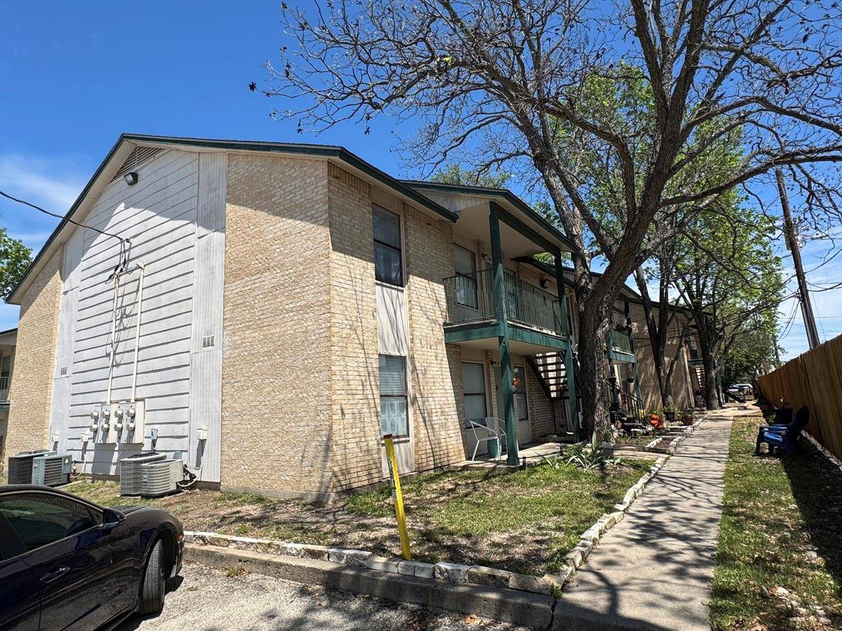 1624 Aquarena Springs DR #A102, San Marcos, TX 78666