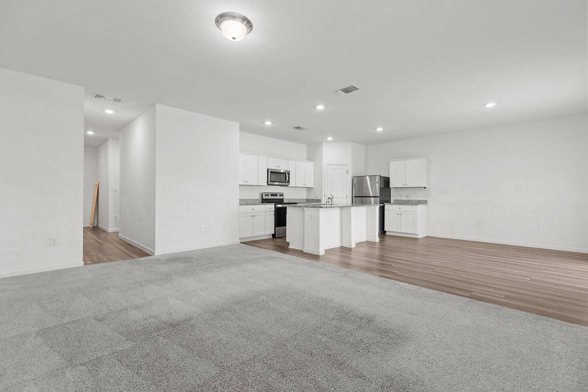409 Line of Fire WAY, Jarrell, TX 76537