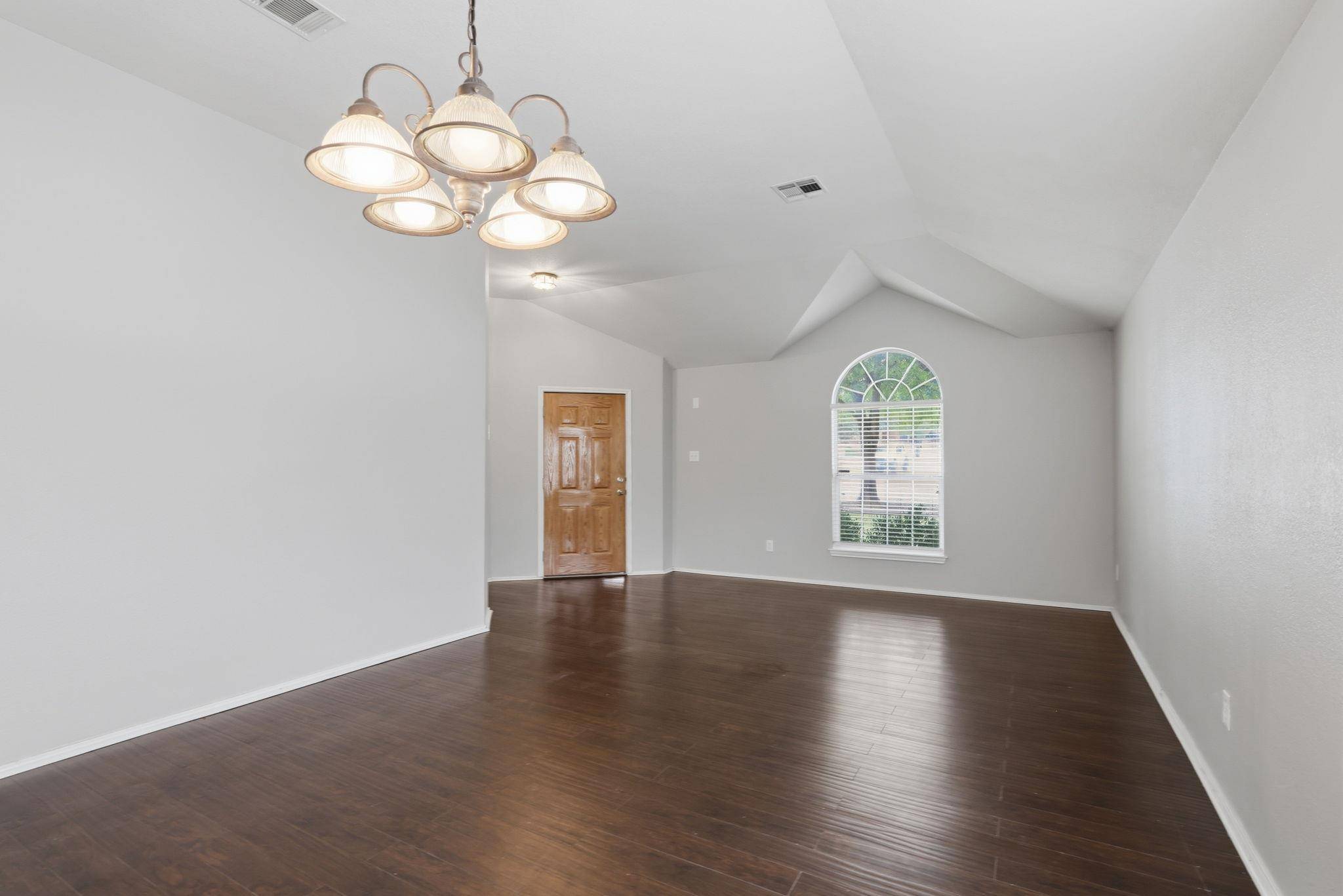 1954 Rachel LN, Round Rock, TX 78664