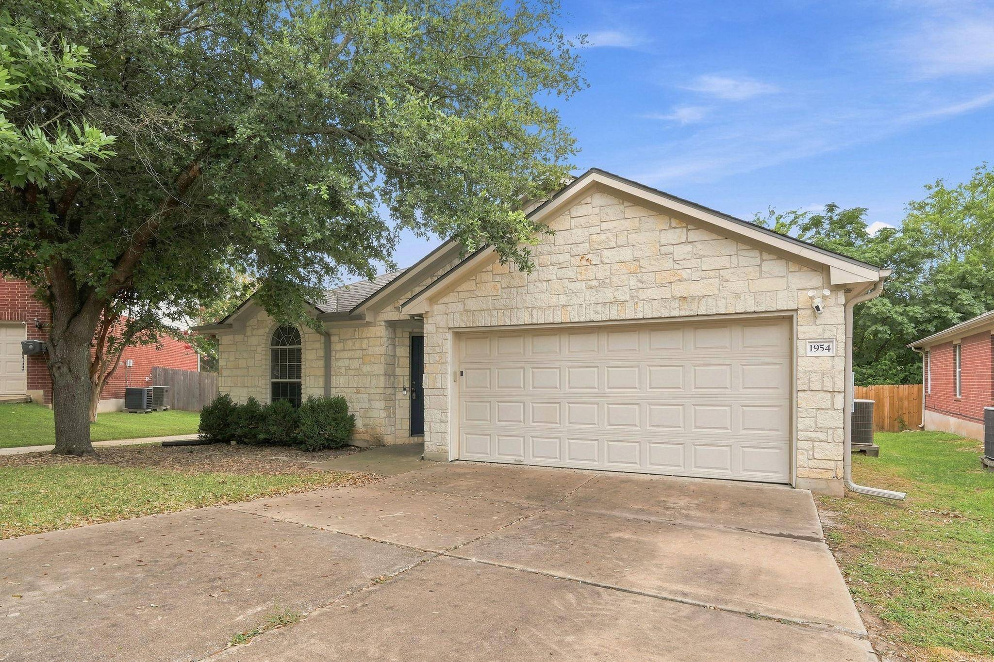 1954 Rachel LN, Round Rock, TX 78664
