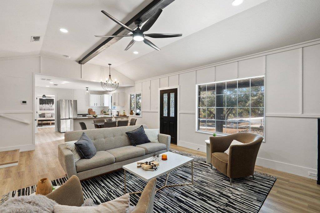 234 Woodcreek DR, Wimberley, TX 78676