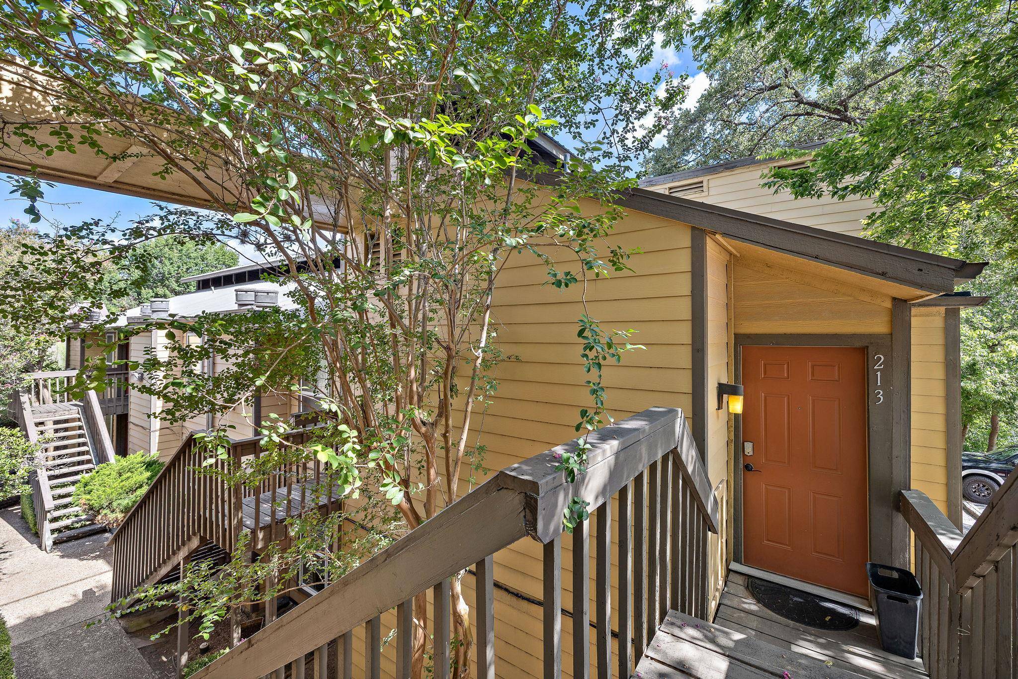 1000 W 26th ST #213, Austin, TX 78705