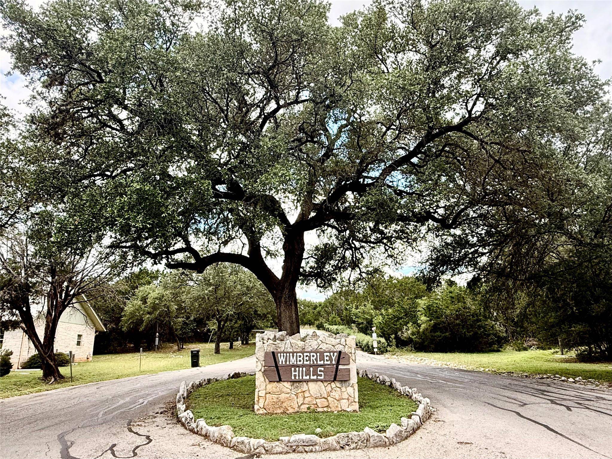 623 Las Colinas DR, Wimberley, TX 78676