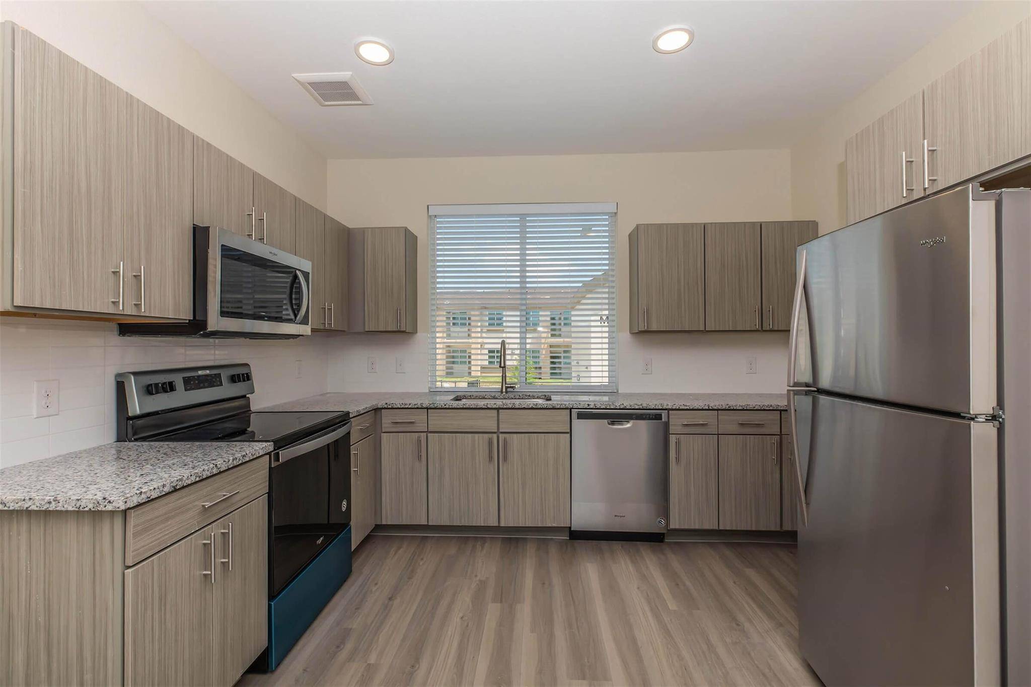 1201 W Whitestone BLVD #C-105, Cedar Park, TX 78613