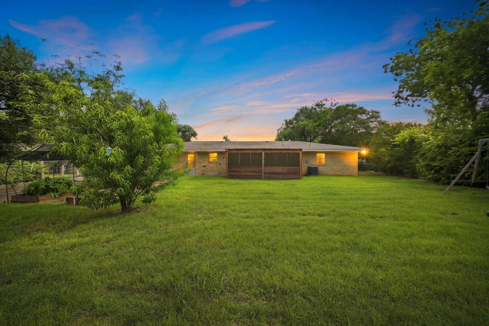 111 W Welton Ave, Temple, TX 76501