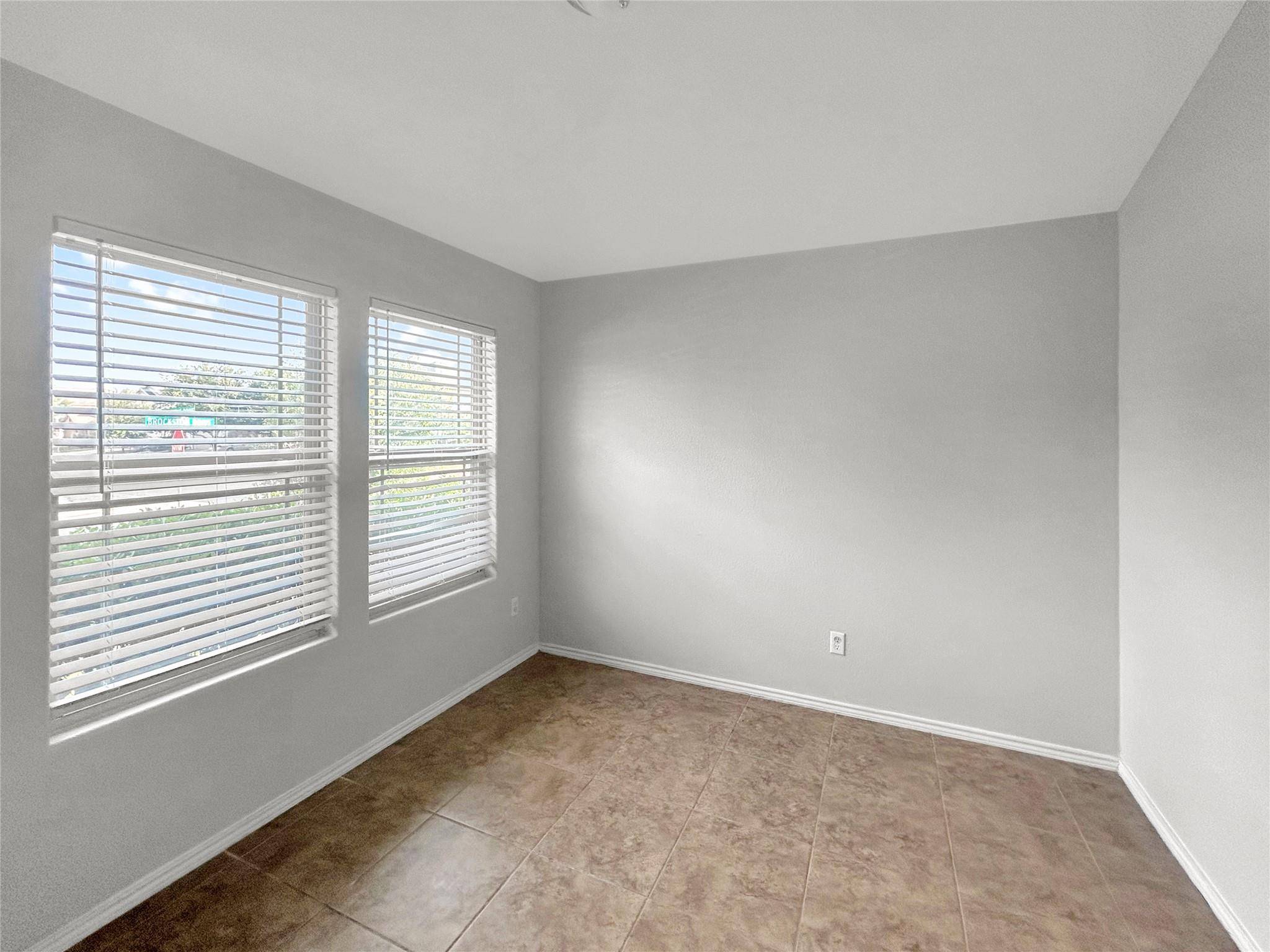188 Brockston DR, Buda, TX 78610