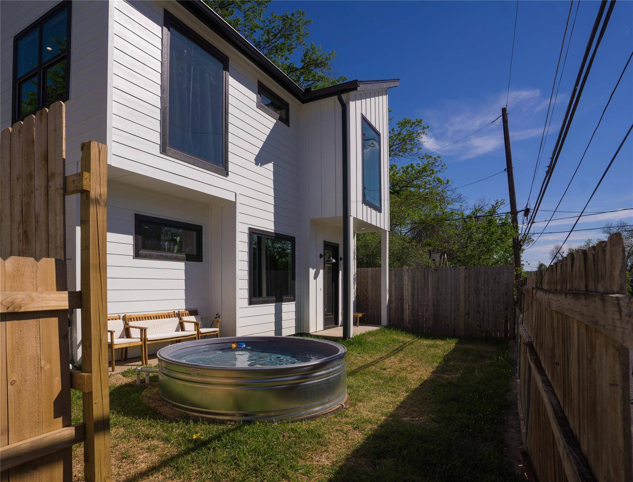 1201 Garden ST #B, Austin, TX 78702