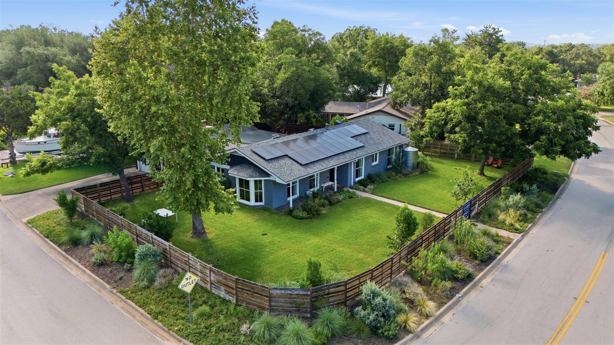 5717 Highland Hills DR, Austin, TX 78731