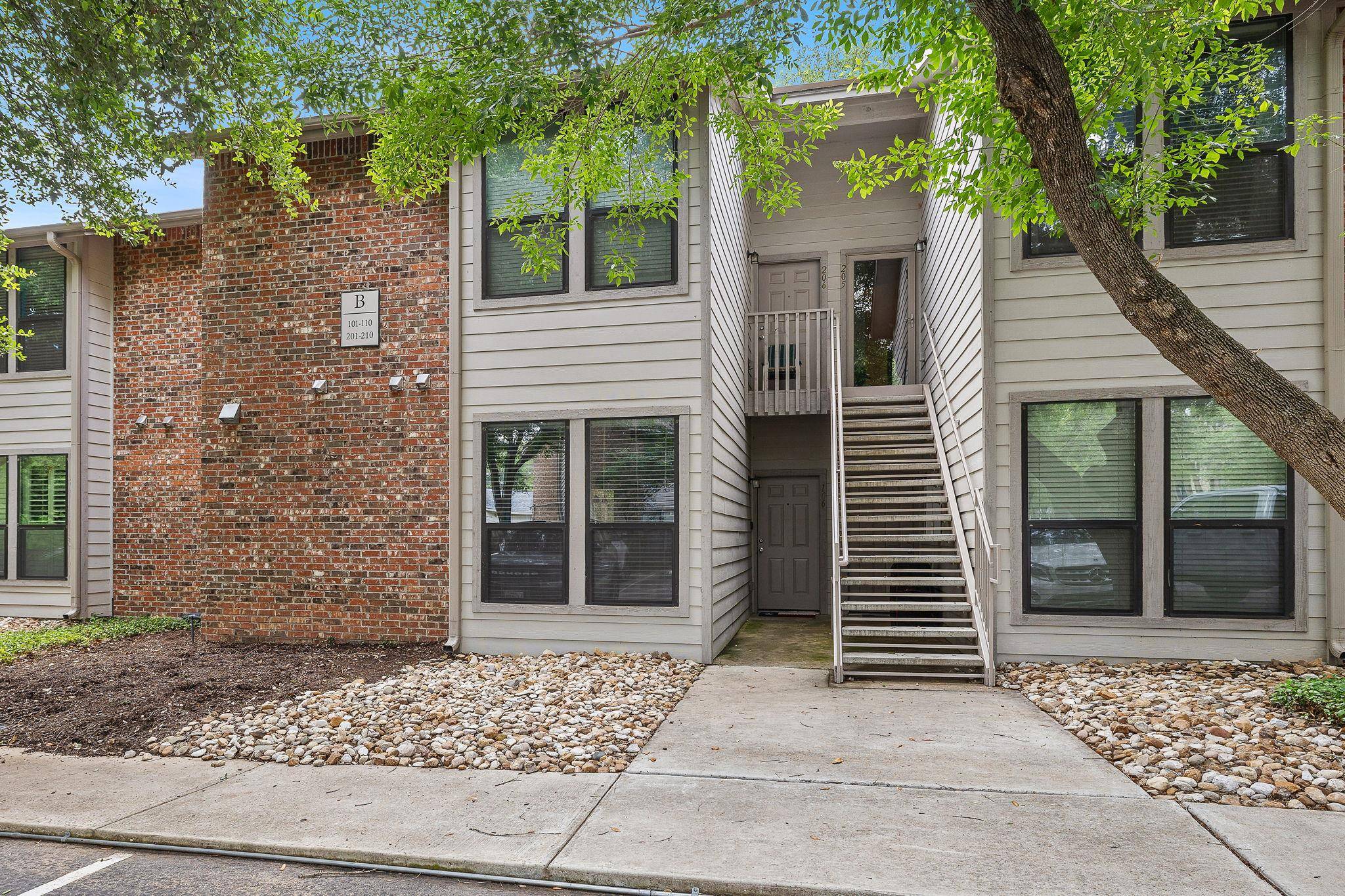 3839 Dry Creek DR #106, Austin, TX 78731