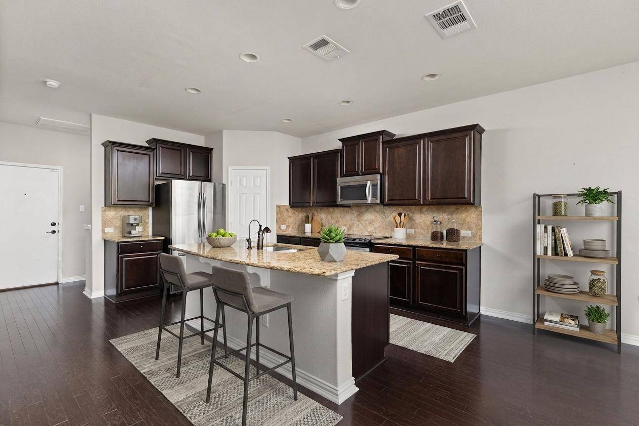 9944 Aly May DR, Austin, TX 78748