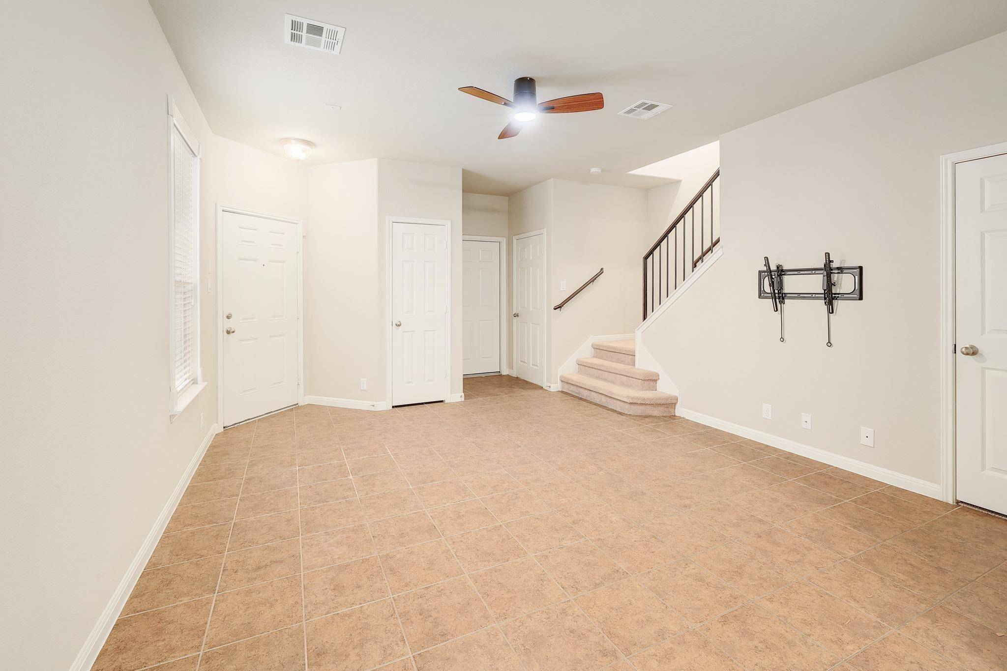 1310 Parmer LN #1902, Austin, TX 78727
