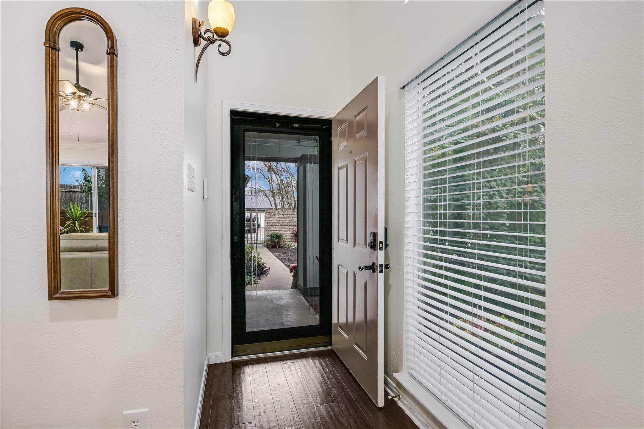 9469 Singing Quail DR, Austin, TX 78758