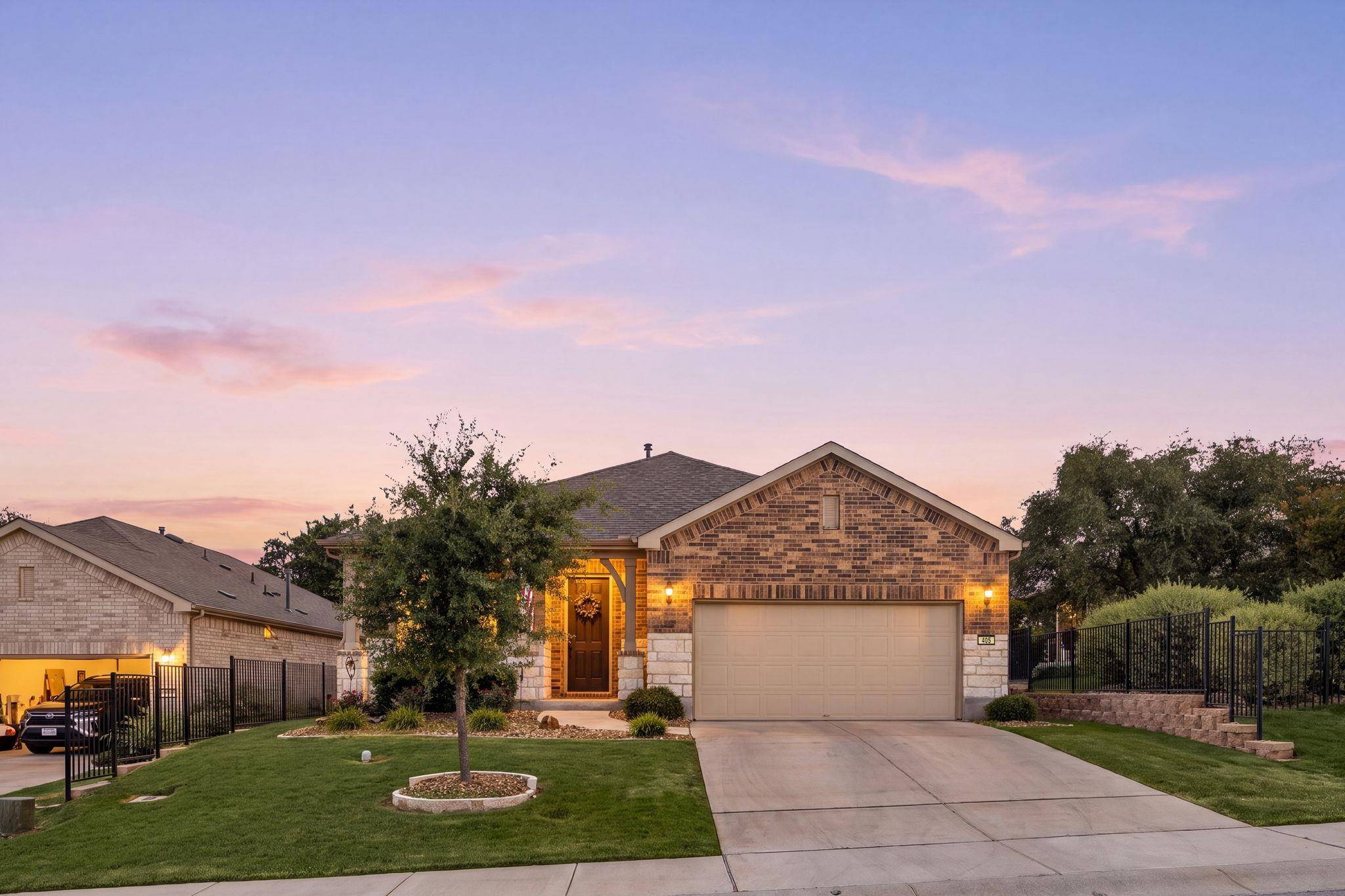405 Kitty Hawk RD, Georgetown, TX 78633