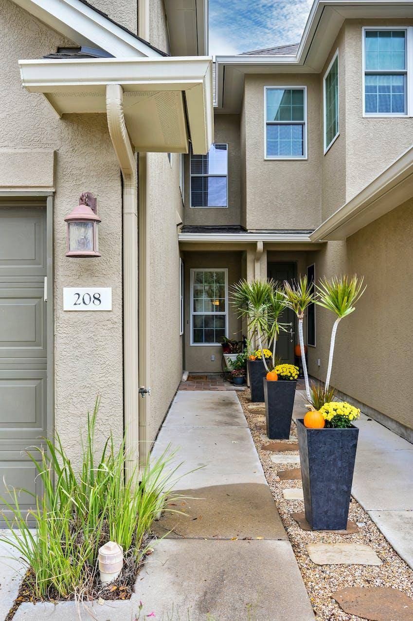 208 Aria RDG #602, Austin, TX 78738