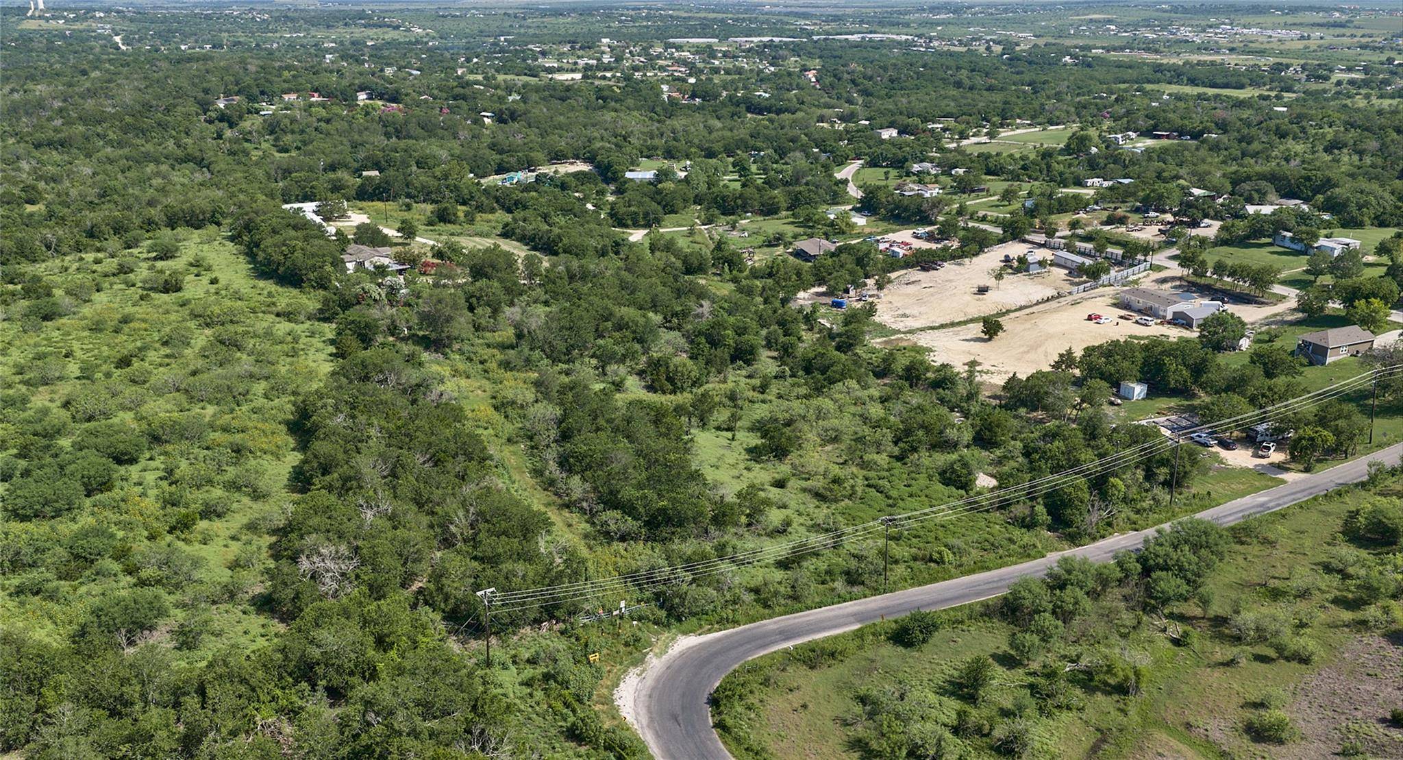 1400 Williamson RD, Kyle, TX 78640