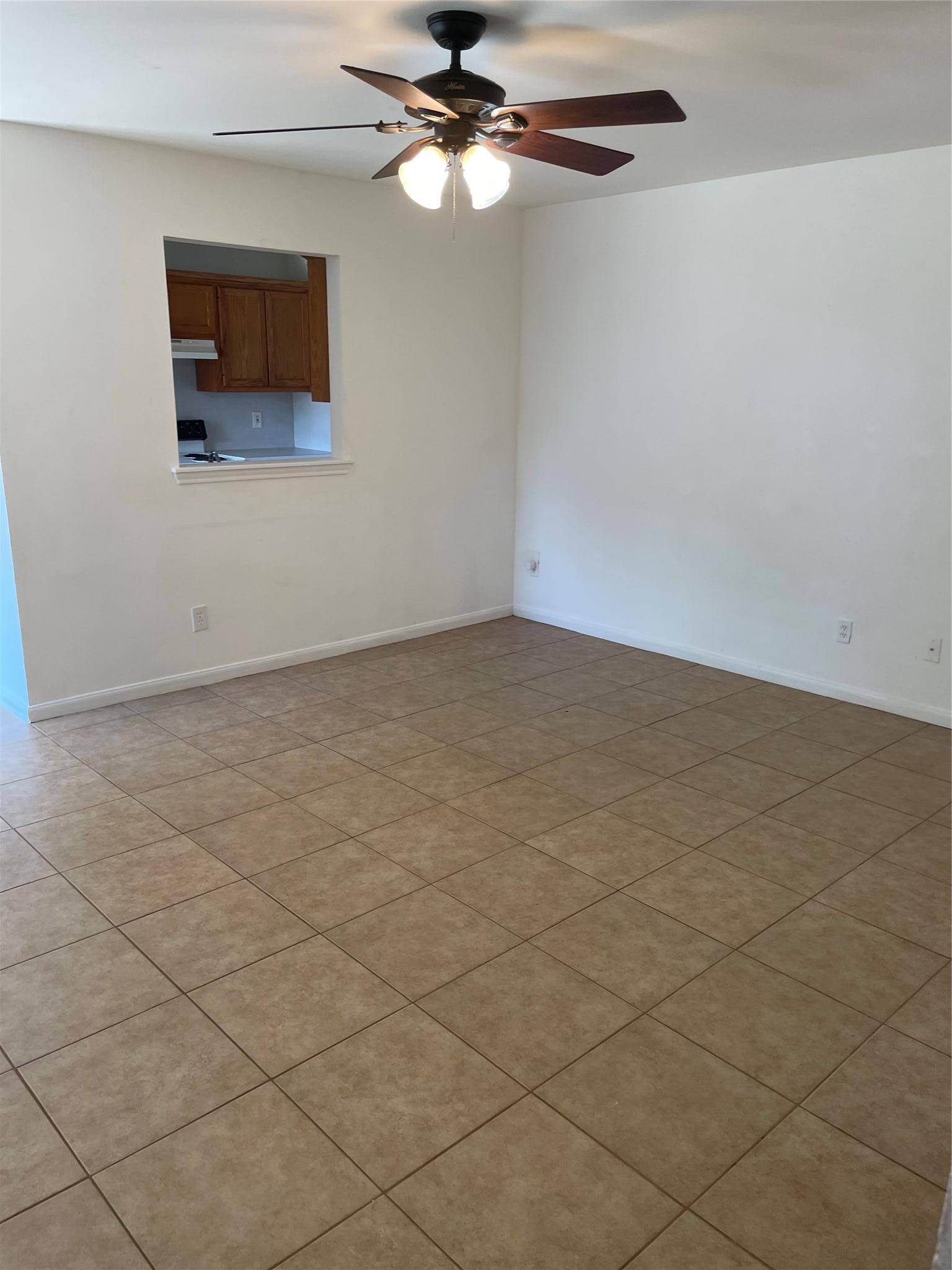 105 Axis Deer TRL #A, Hutto, TX 78634