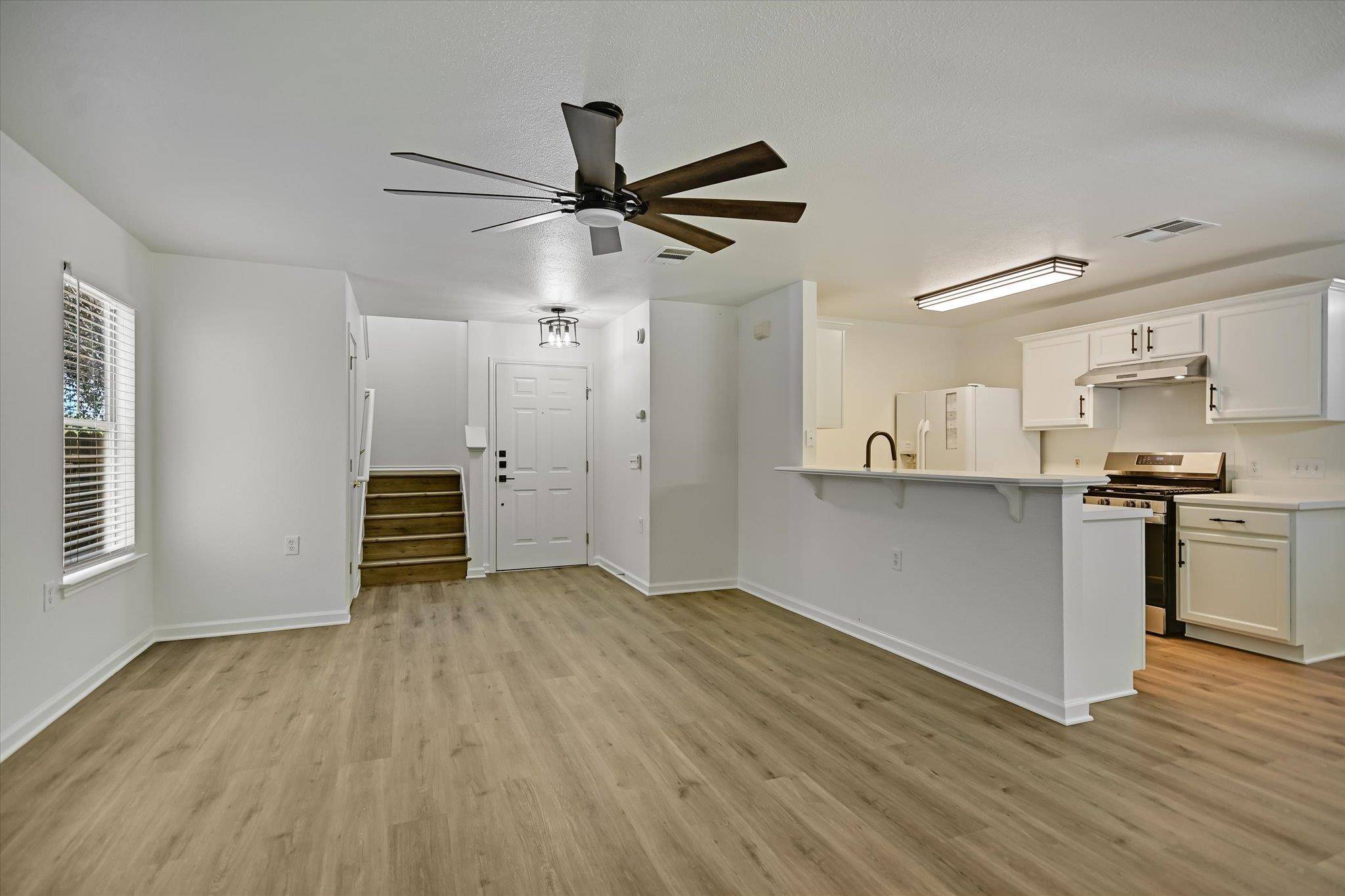 11504 Robert Wooding DR, Austin, TX 78748