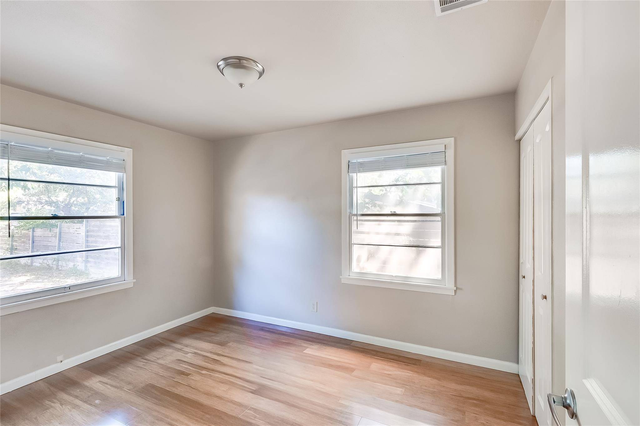 501 KREBS LN, Austin, TX 78704