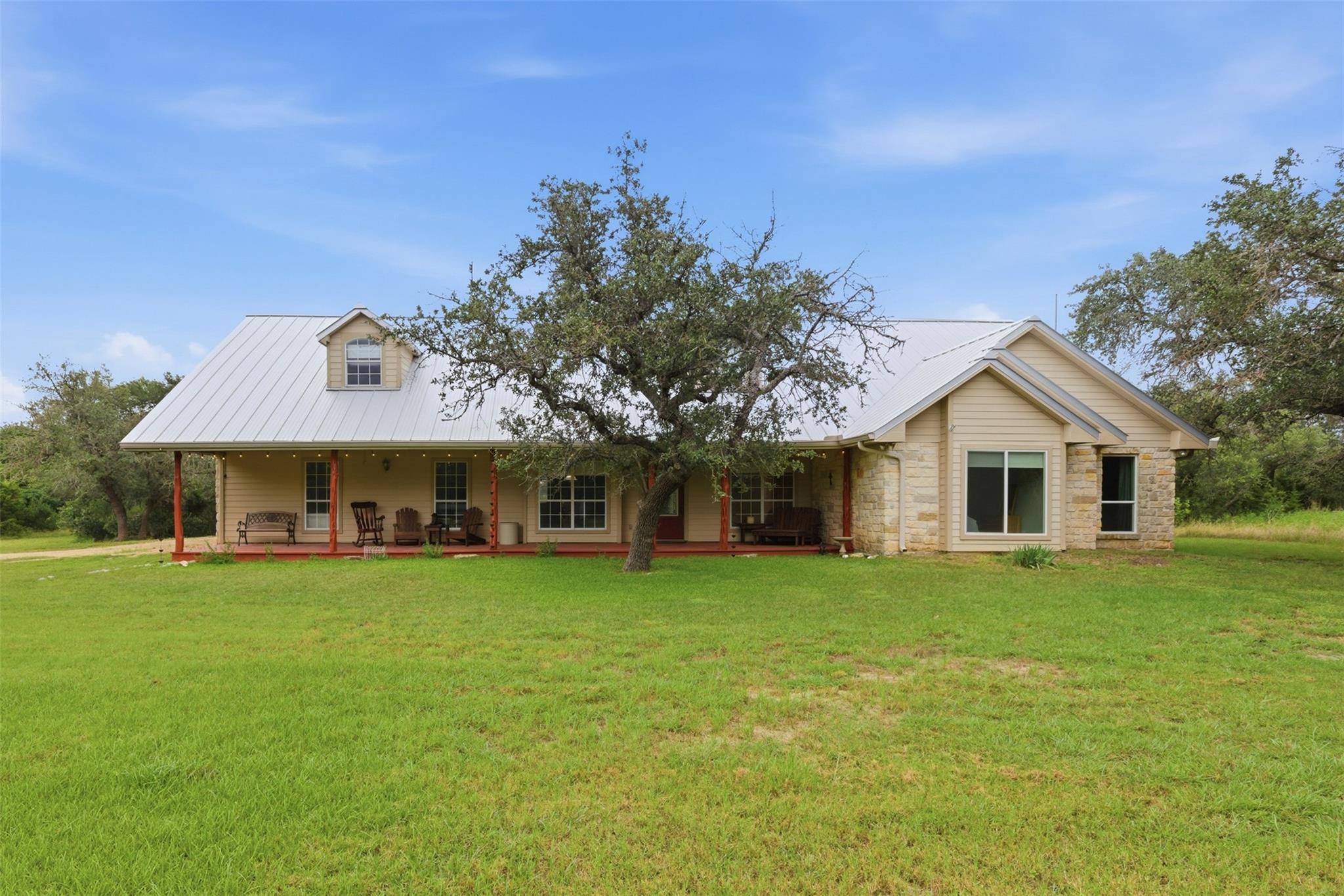 7020 CR 211, Florence, TX 76527
