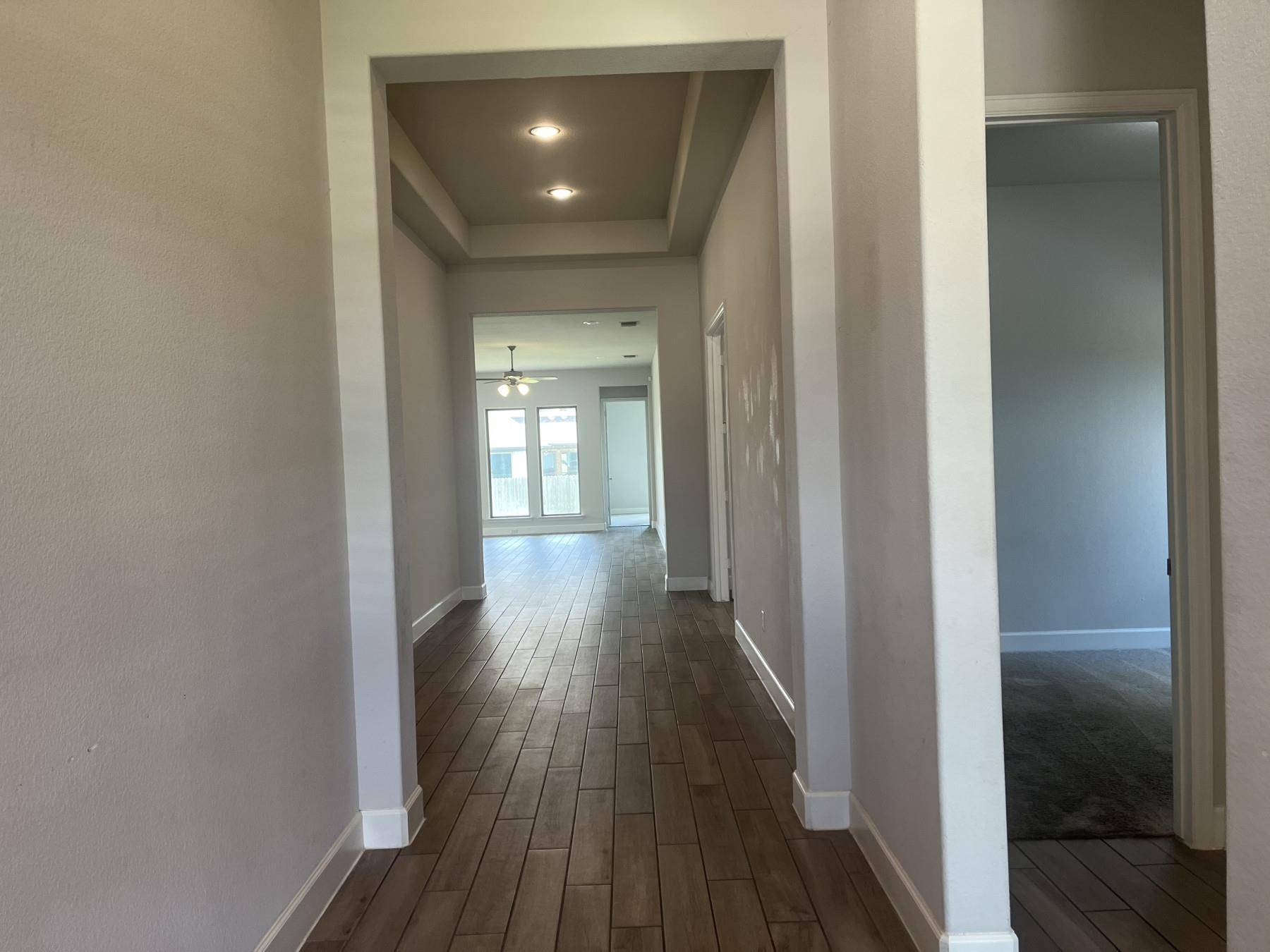 113 Ray CT, Liberty Hill, TX 78642