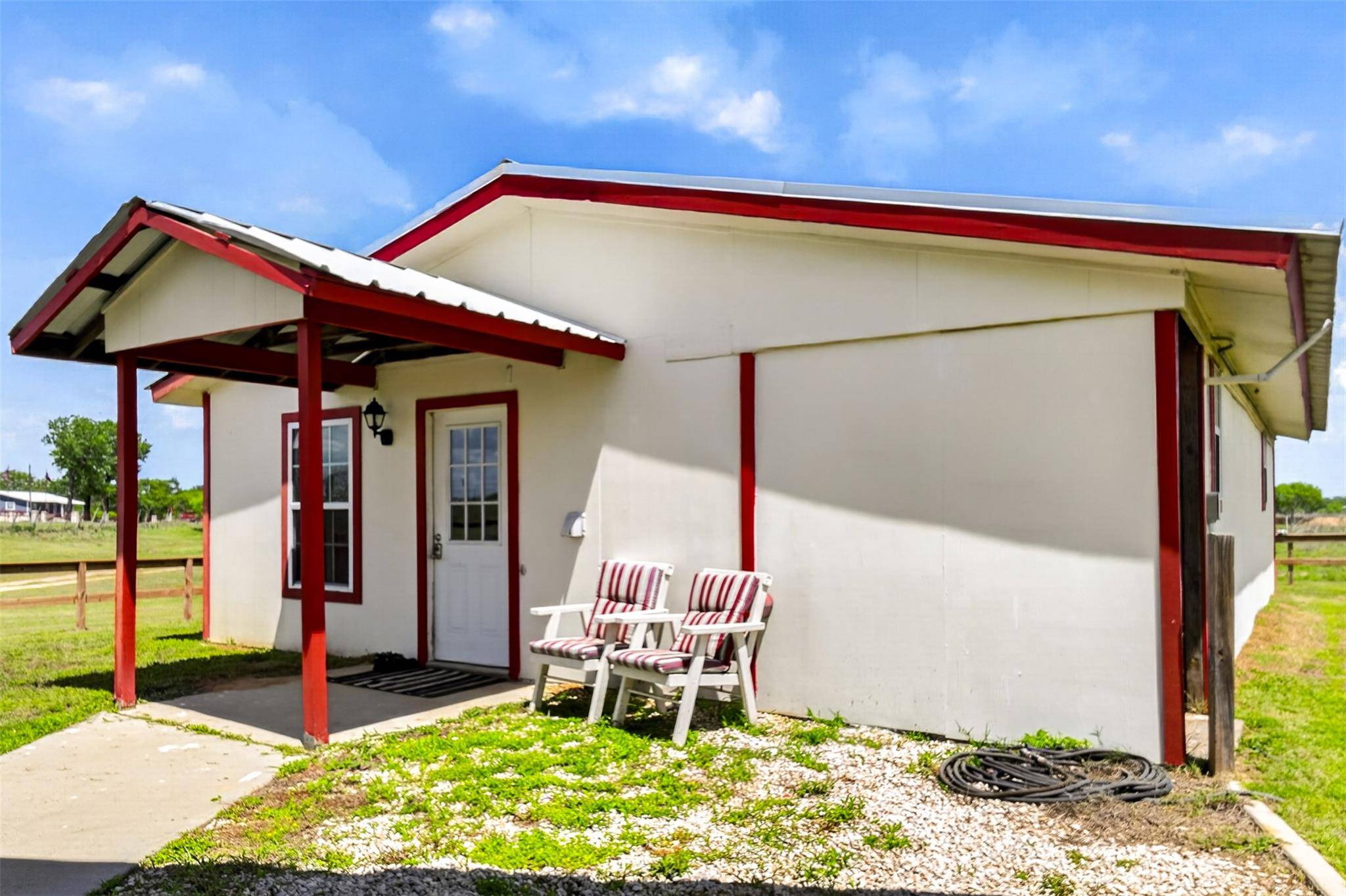 1763 N Fm 108, Smiley, TX 78159