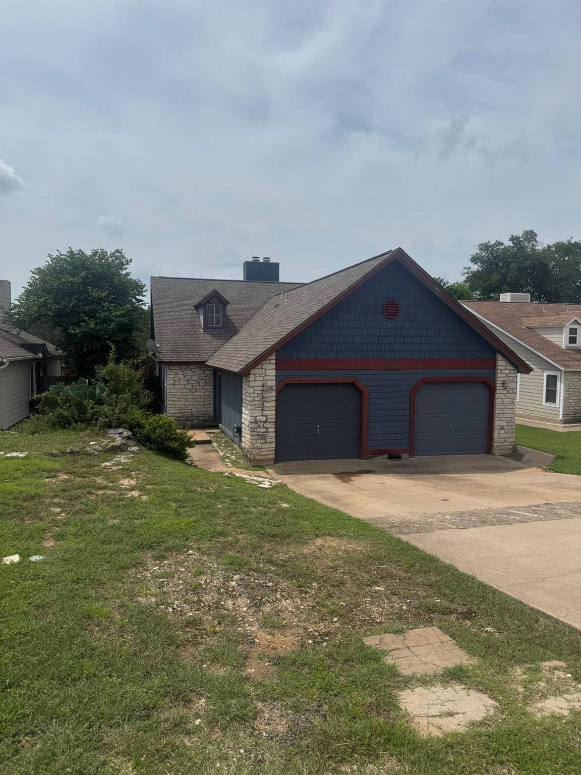 522 Cutty TRL #A, Lakeway, TX 78734